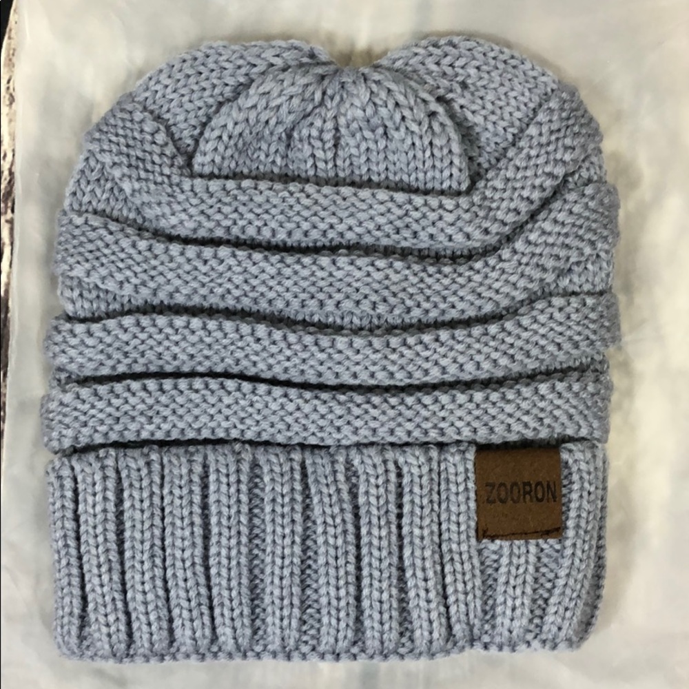NEW Gray Stretch Knit Beanie Hat